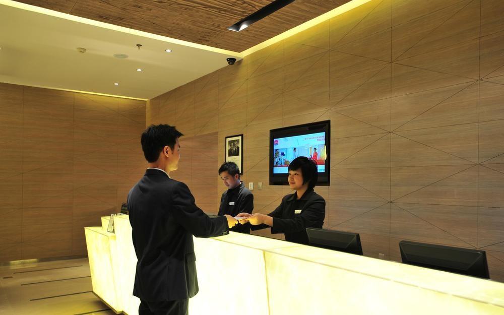 Novotel Watergate Hotel 4*