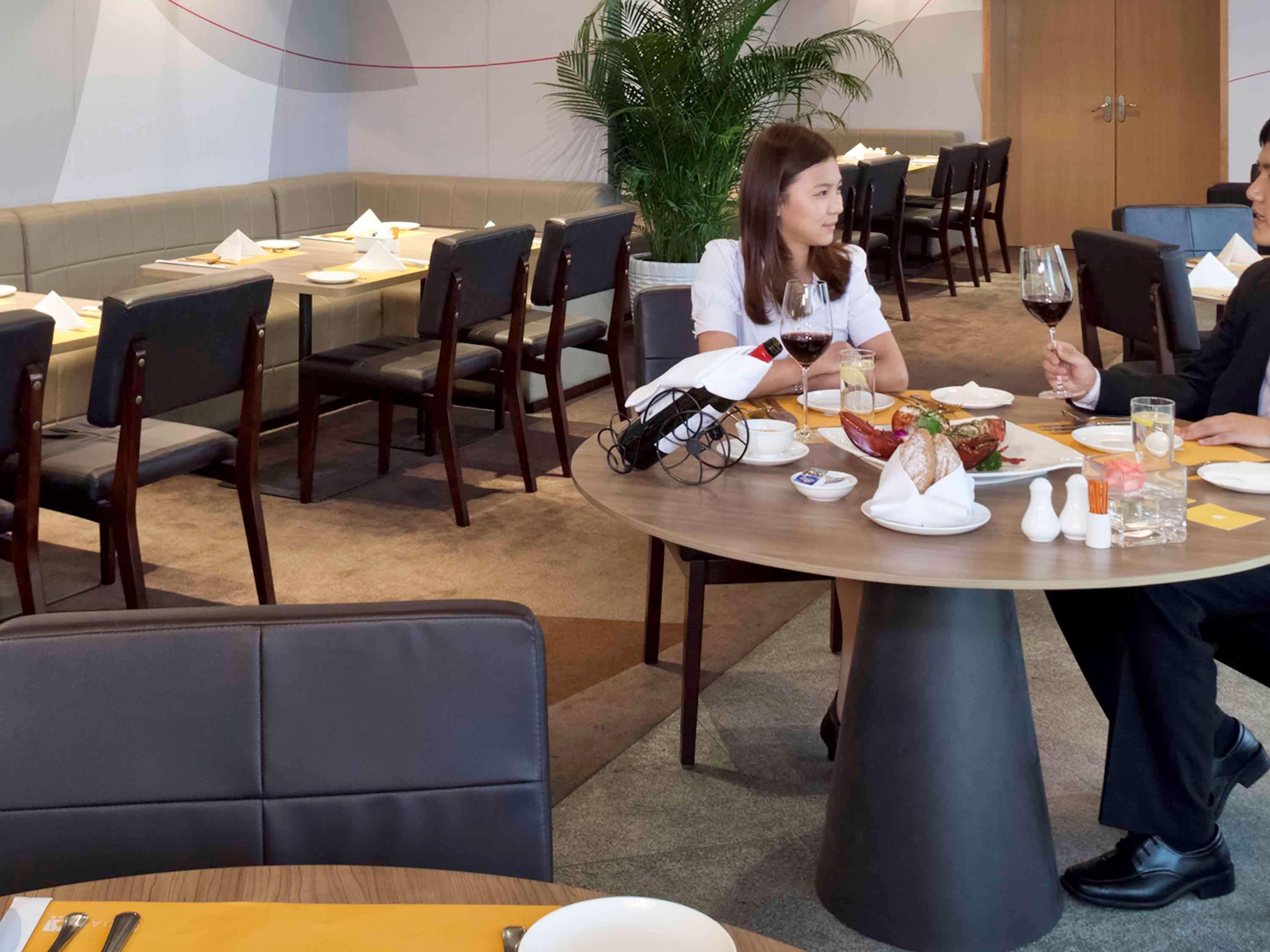 Novotel Watergate Hotel 4*